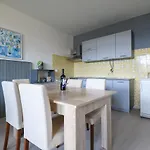 Apartman Rosehip *