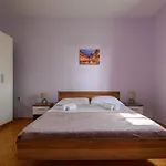 Apartman Rosehip *