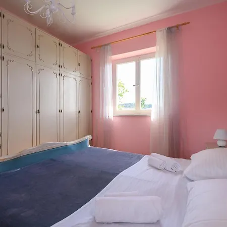 Rosehip Apartman